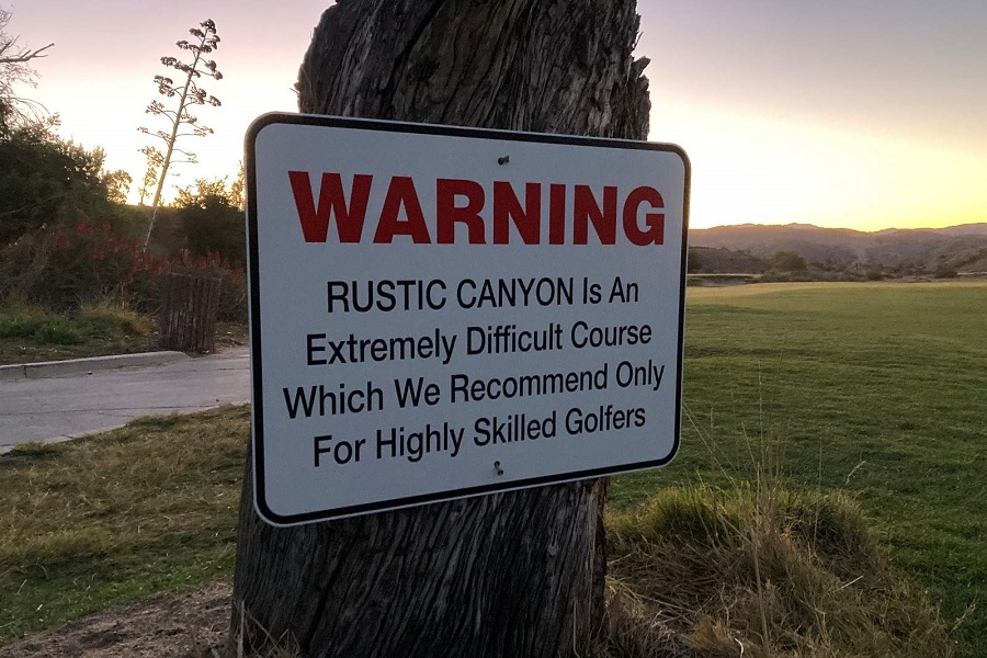 Rustic Canyon Golf Course: Hole #1 Tee