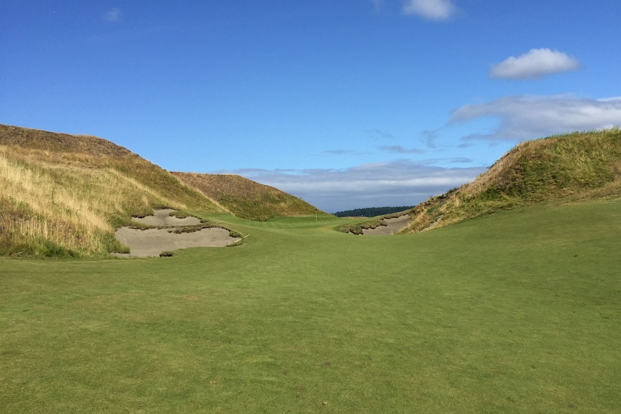 Chambers Bay Golf Course: Hole 10 Fairway