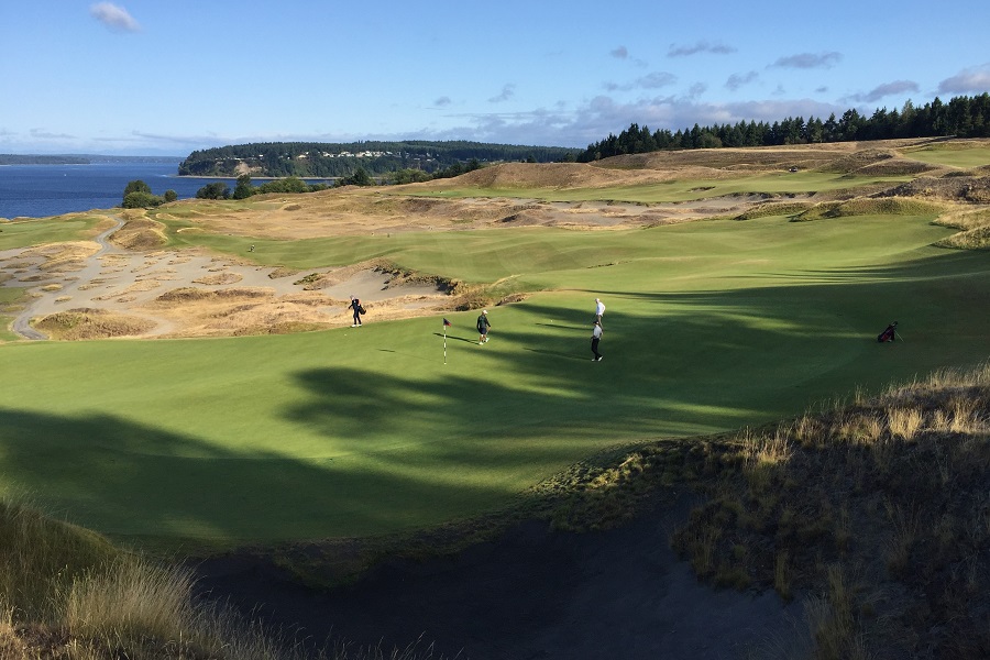 Chambers Bay Golf Course: Hole 4 Green